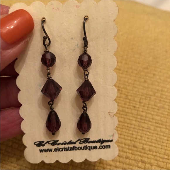 Bundle of Earrings - Picture 4 of 6